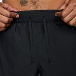 Nike-Dri-FIT-Challenger