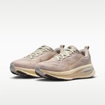 Nike-Vomero-18-SE