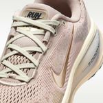 Nike-Vomero-18-SE