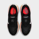 Nike-Vomero-Plus