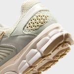 Nike-Zoom-Vomero-5
