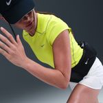 Nike-Swift-Dri-FIT-ADV