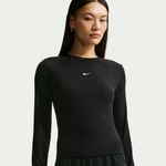 Nike-Sportswear-Chill-Knit
