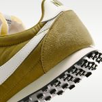 Nike-Waffle-Racer