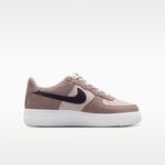 Nike-Air-Force-1-Essential-