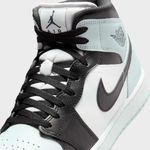 Air-Jordan-1-Mid
