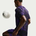 https---static.nike.com-a-images-f_autoq_autow_1000b_rgb-ededed-1afcf1cb-dd9d-4659-b4b0-b55ecfcdf1bb-image.jpeg