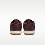 Nike-SB-Dunk-Low-Pro