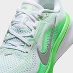 Nike-Indy-Light-Support