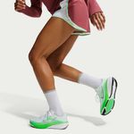 Nike-Indy-Light-Support
