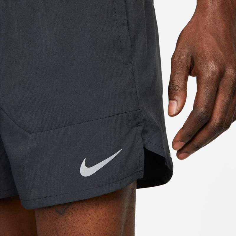 Short-Nike-Dri-FIT-Stride