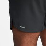 Short-Nike-Dri-FIT-Stride