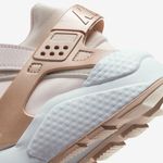 Rose gold nike hot sale huarache womens