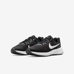 Nike-Revolution-6