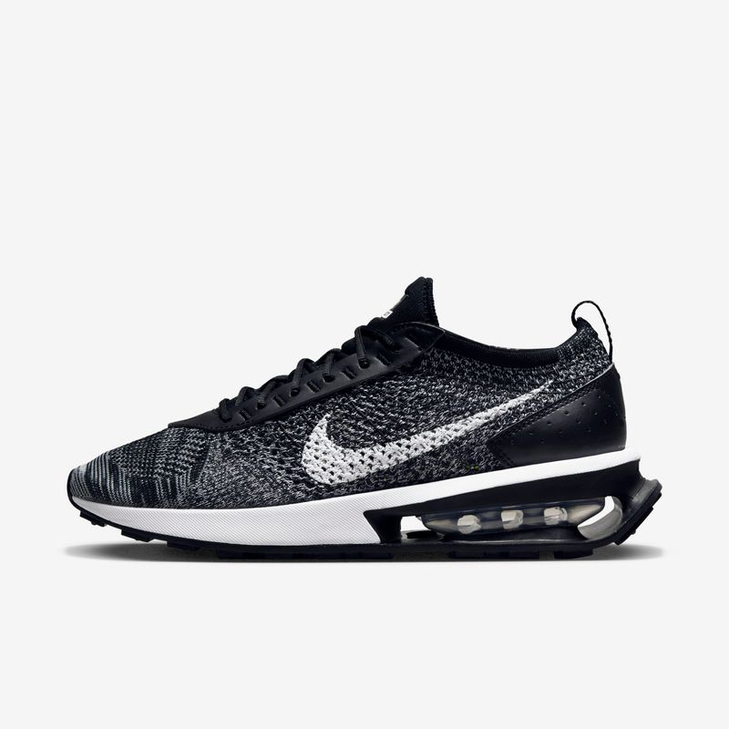 Nike flyknit racer shop blanco y negro