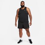 Nike-Dri-FIT-Challenger