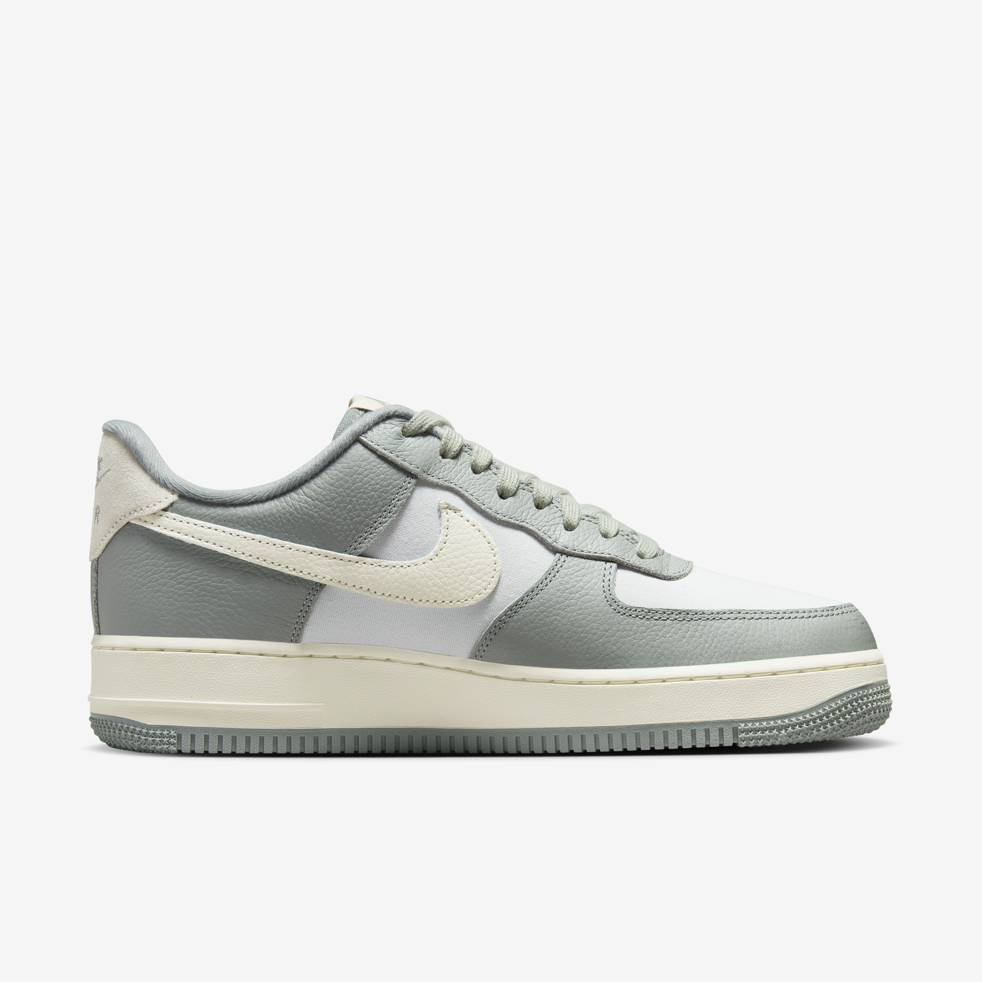 Sacai air force on sale 1