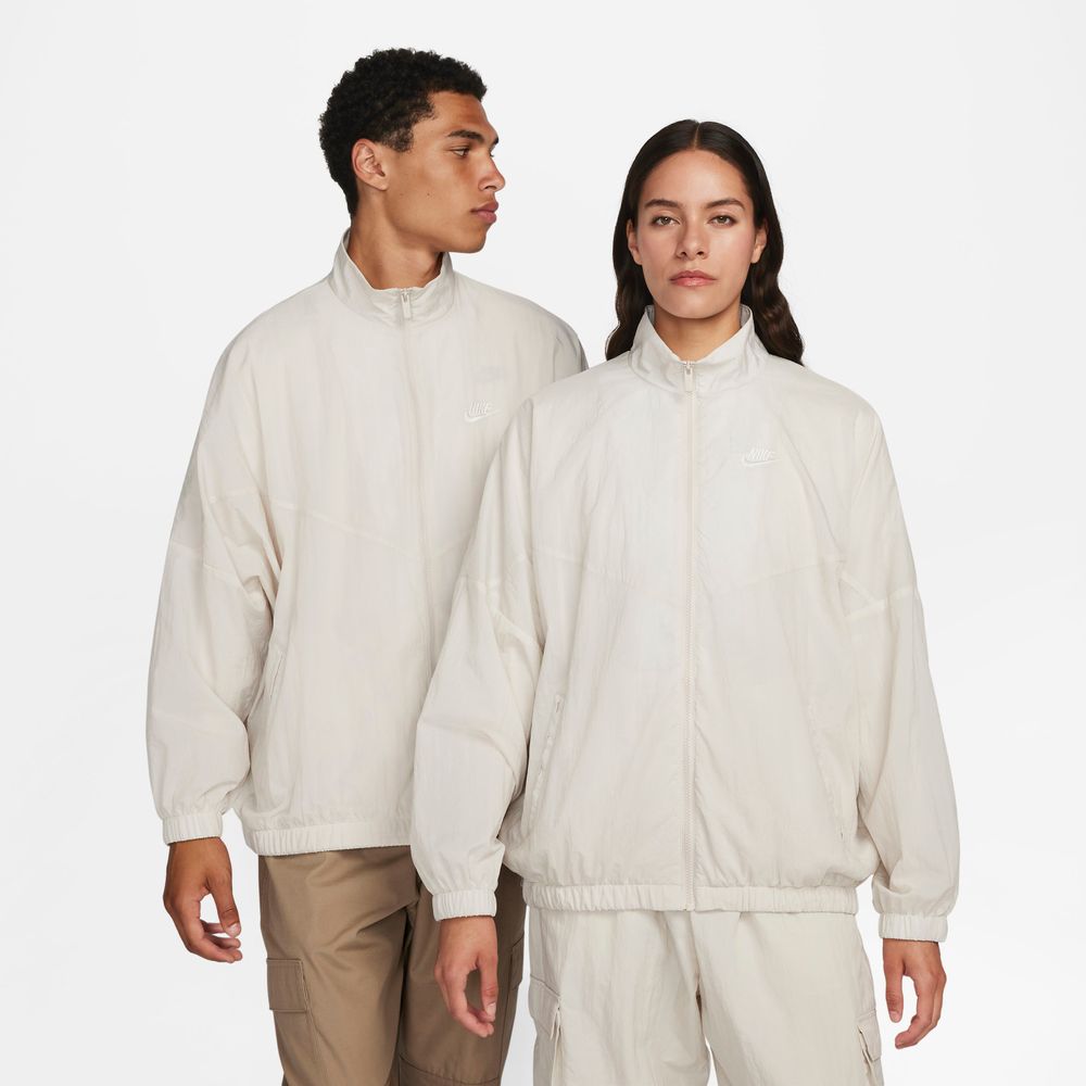 Nike Sportswear Essential Windrunner