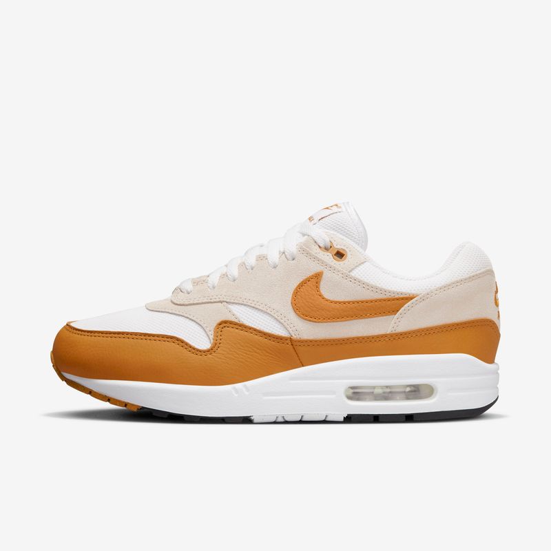 Beige nike on sale air max 1