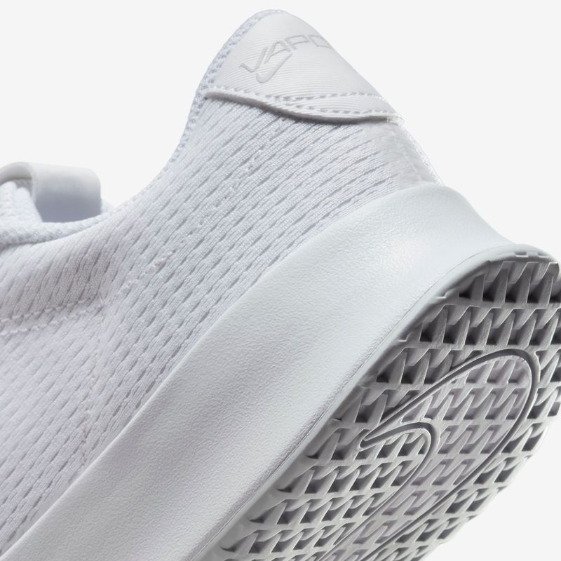 NikeCourt-Vapor-Lite-2