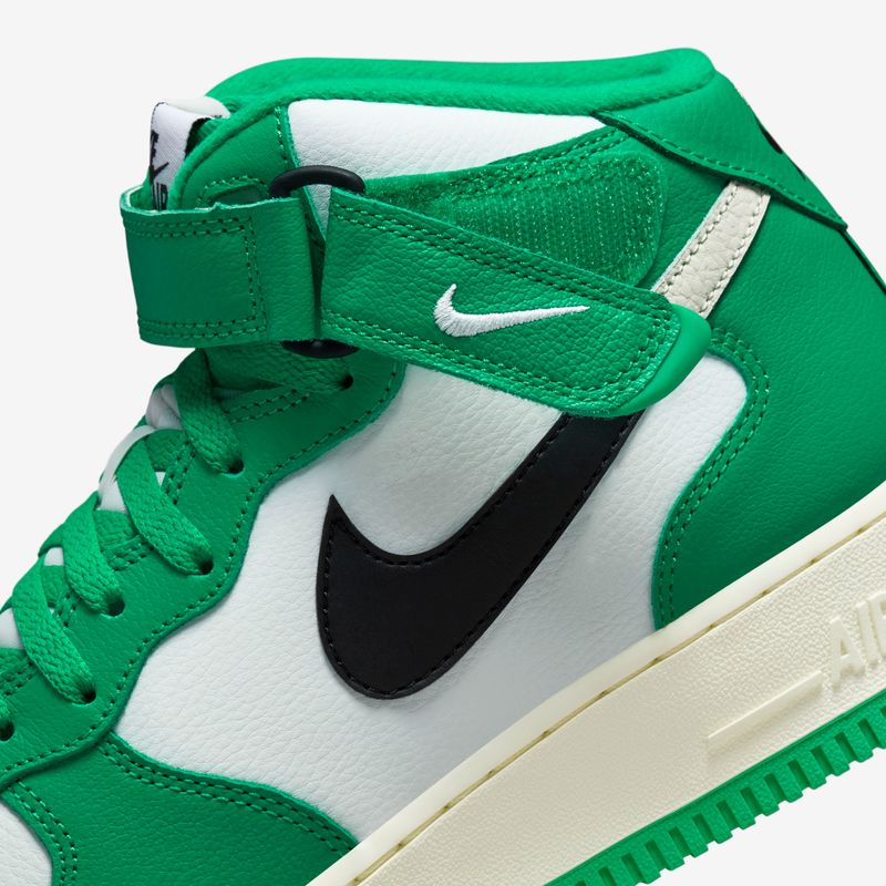 Nike-Air-Force-1-Mid-07-LV8