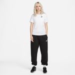 Nike-Sportswear-Club-Essentials