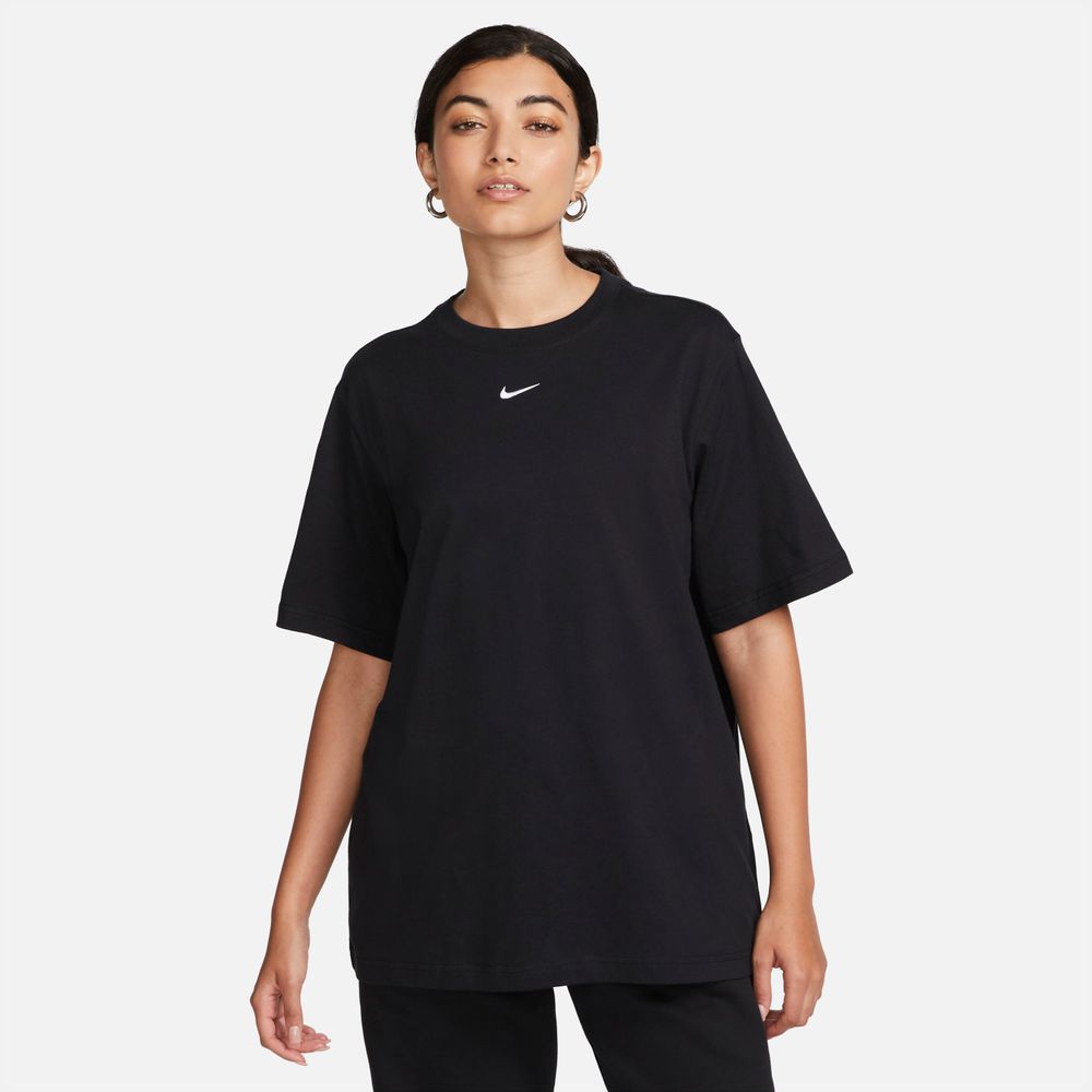 Nike Sportswear Essential