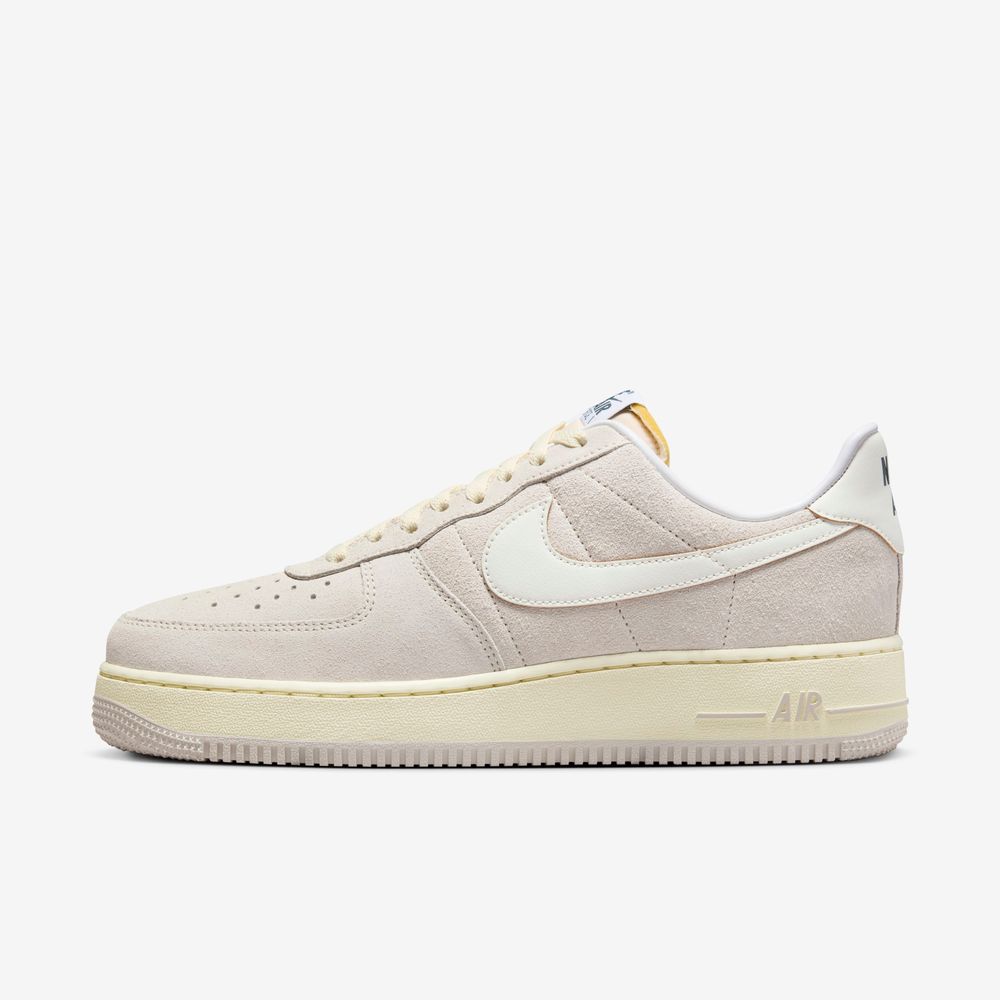 Nike Air Force 1 07