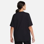 Nike-Sportswear-Essential