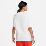 Nike-Sportswear-Essential