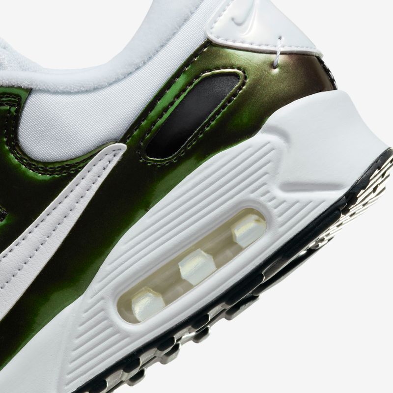 Nike-Air-Max-90-Futura-SE