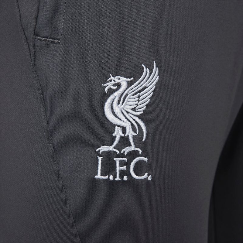 Liverpool-FC-Strike