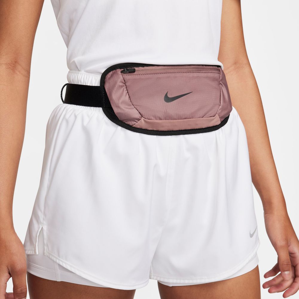 Nike Challenger