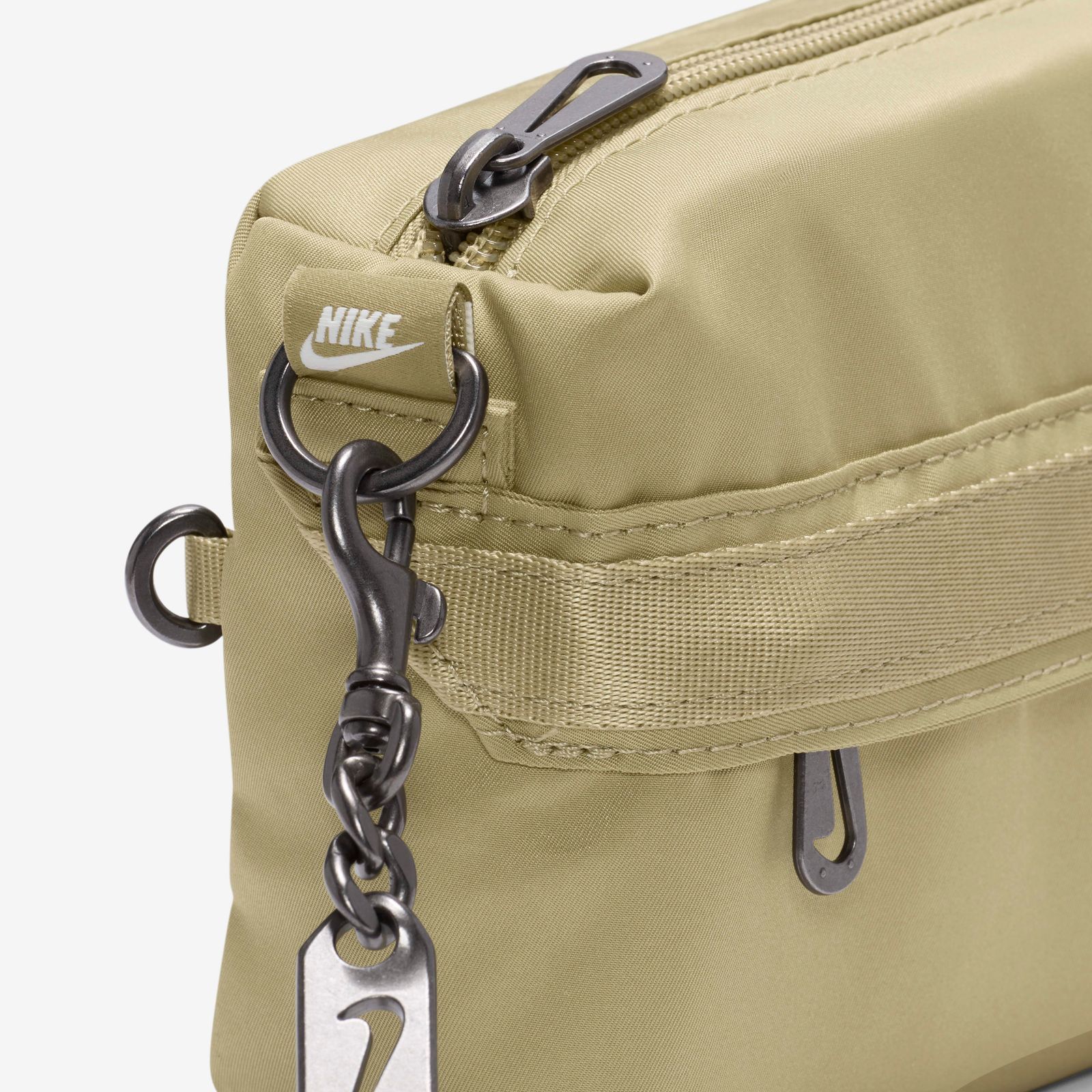 Nike Sportswear Futura Luxe Nike Sportswear bolsos mochilas Nike Argentina
