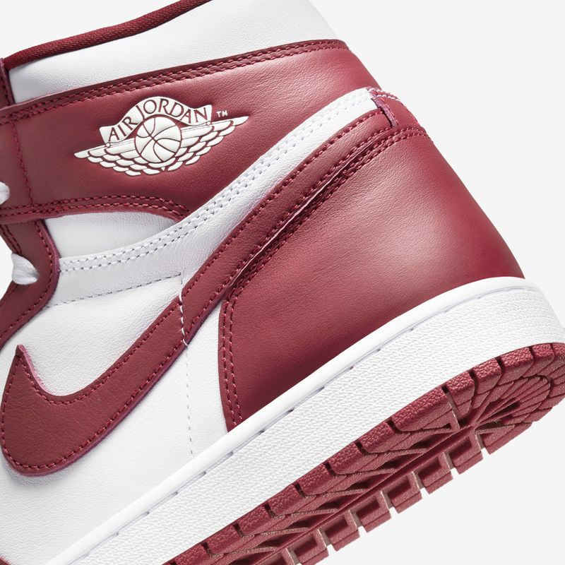 Air-Jordan-1-Retro-High-OG