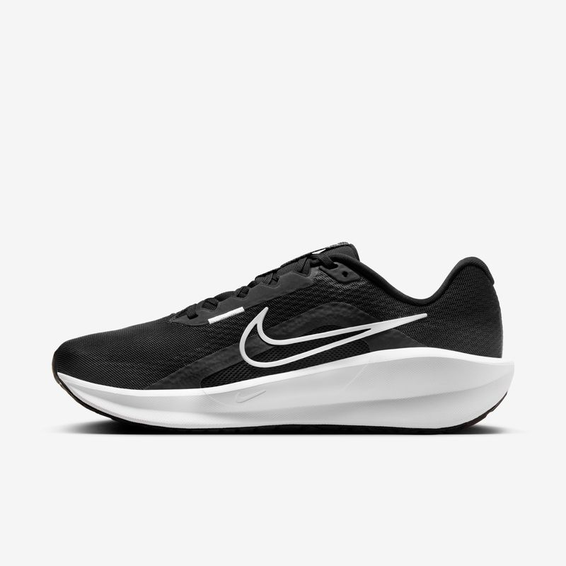 Nike-Downshifter-13-Tenis-de-correr-en-calle-para-hombre
