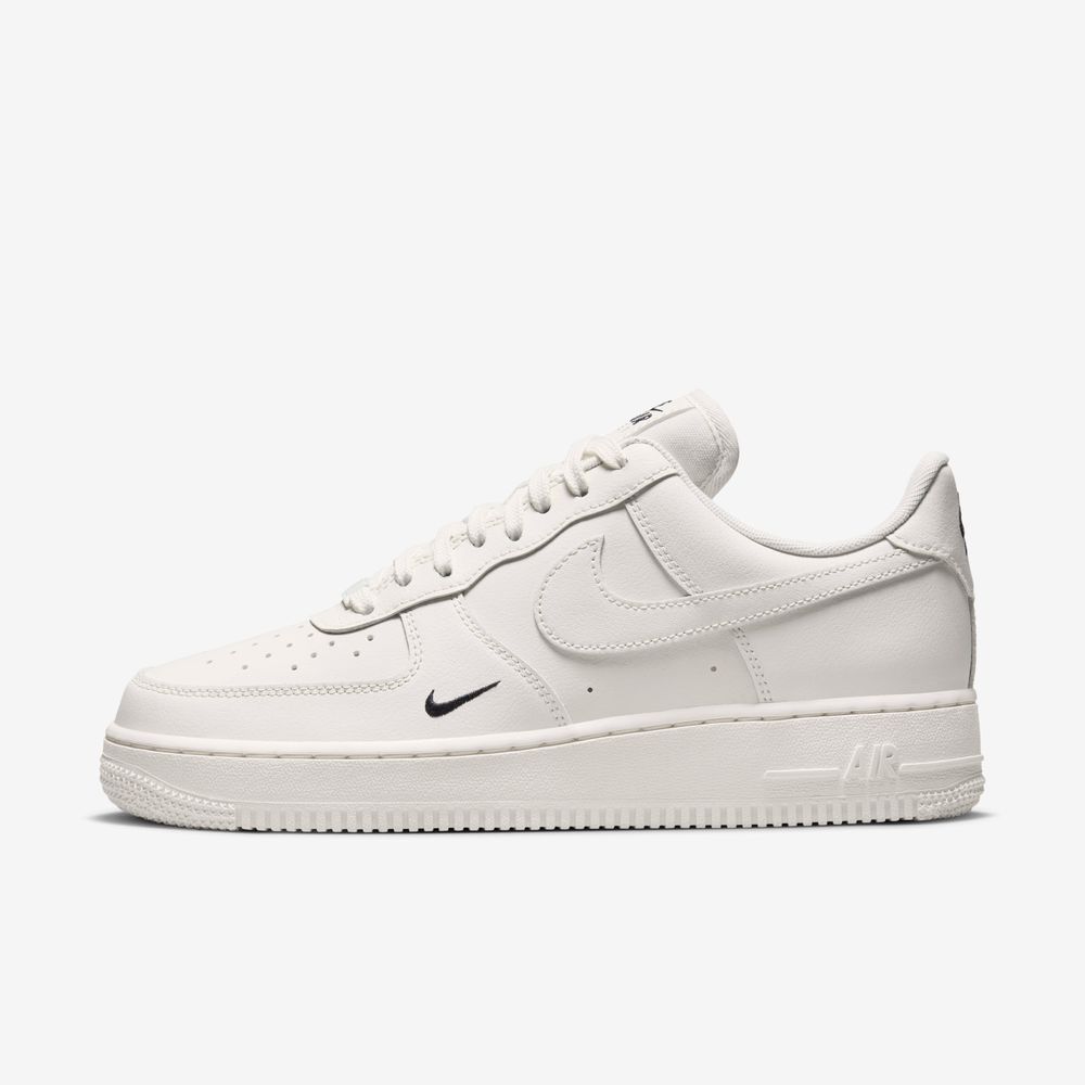 Nike Air Force 1 '07 Essential